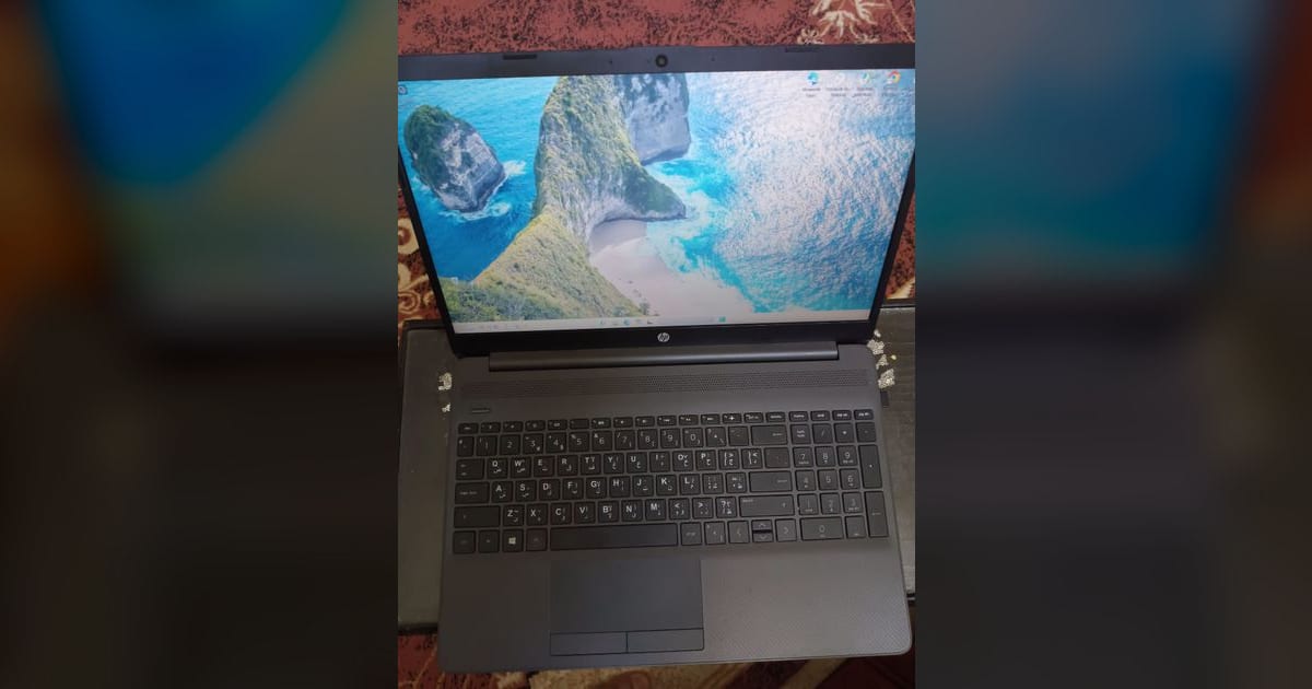 لابتوب HP سوبر سليم – رام 8 هارد 256 SSD