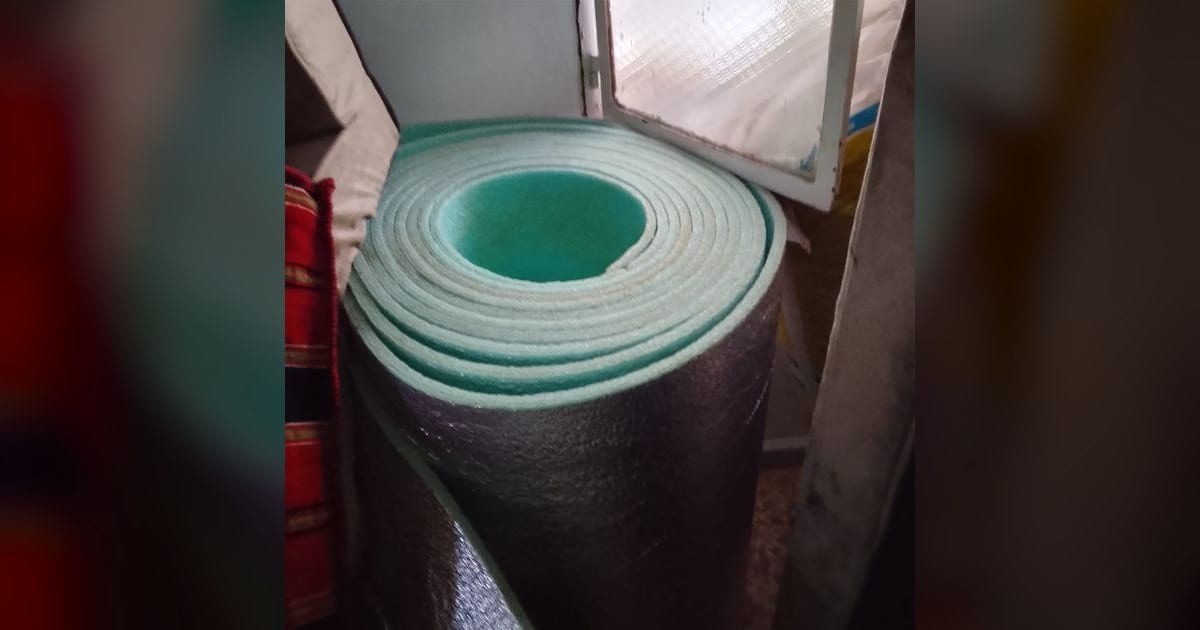 للبيع مواد فرش للتصنيع دكرون سفنج